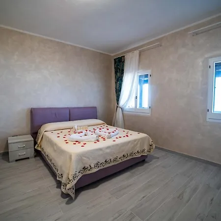 Villetta Jerocades Villa *